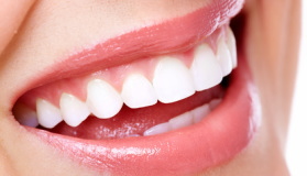 歯茎・歯茎のホワイトニング